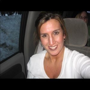 Meet your Posher, Sariah